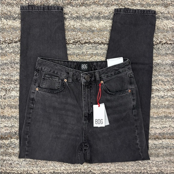 BDG Urban Outfitters Mom High Waisted Tapered Leg Jeans Sz 28Wx32L NWT | BDG - - Picture 1 of 11